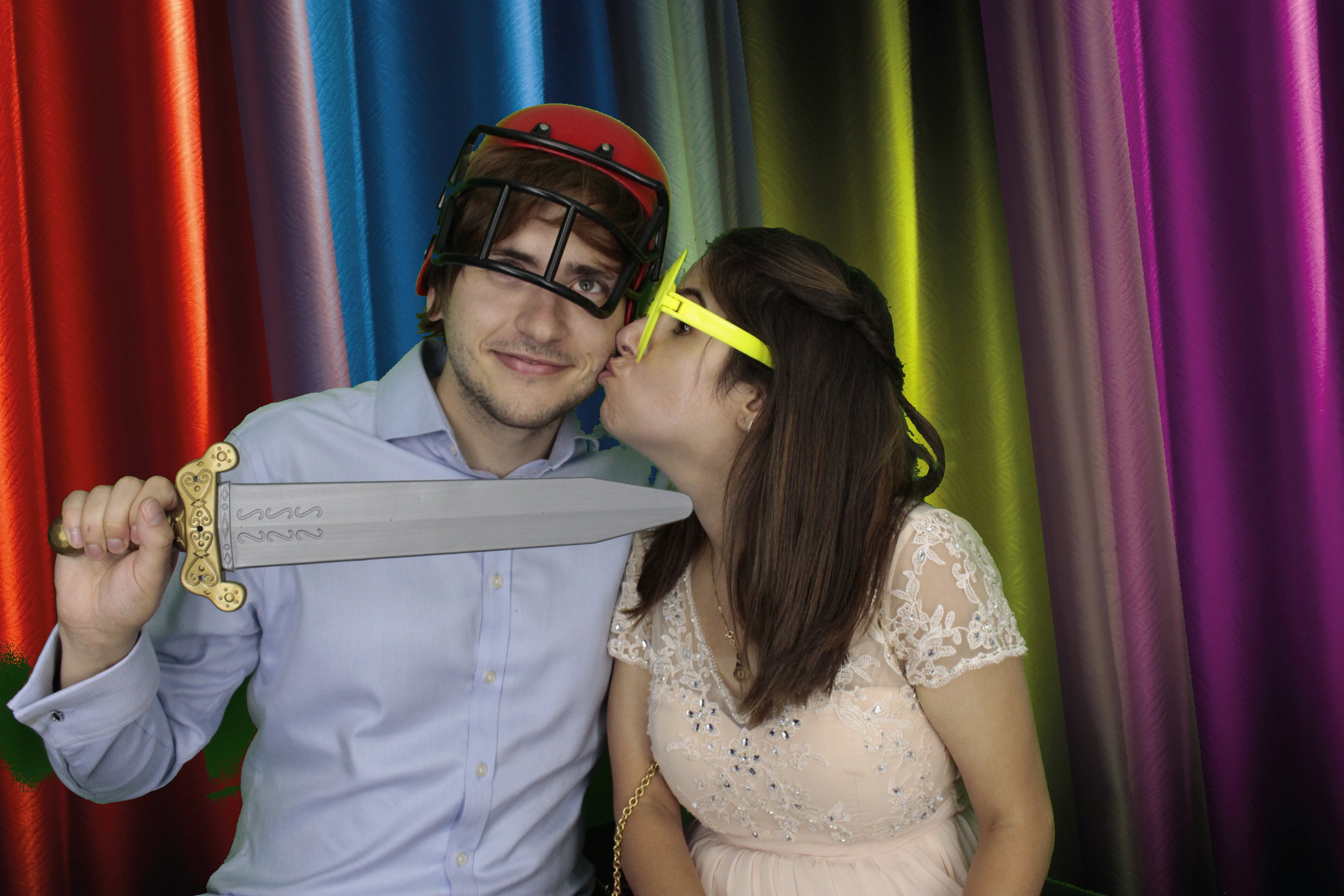 Bhavin & Yasmin’s Wedding | View more photos from the event at gallery.myphotoboothexperience.co.uk/u/MyPhotoBoothExperienceLtd/Bhavin-Yasmin’s-Wedding